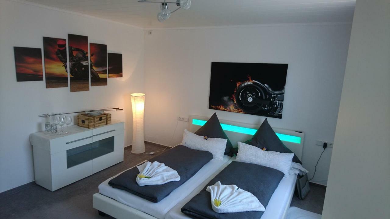 רדולפצל אם בודנזי Moderne Wohnung מראה חיצוני תמונה